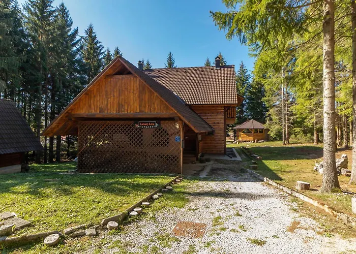 Holiday home Stunning In With Sauna Mrkopalj